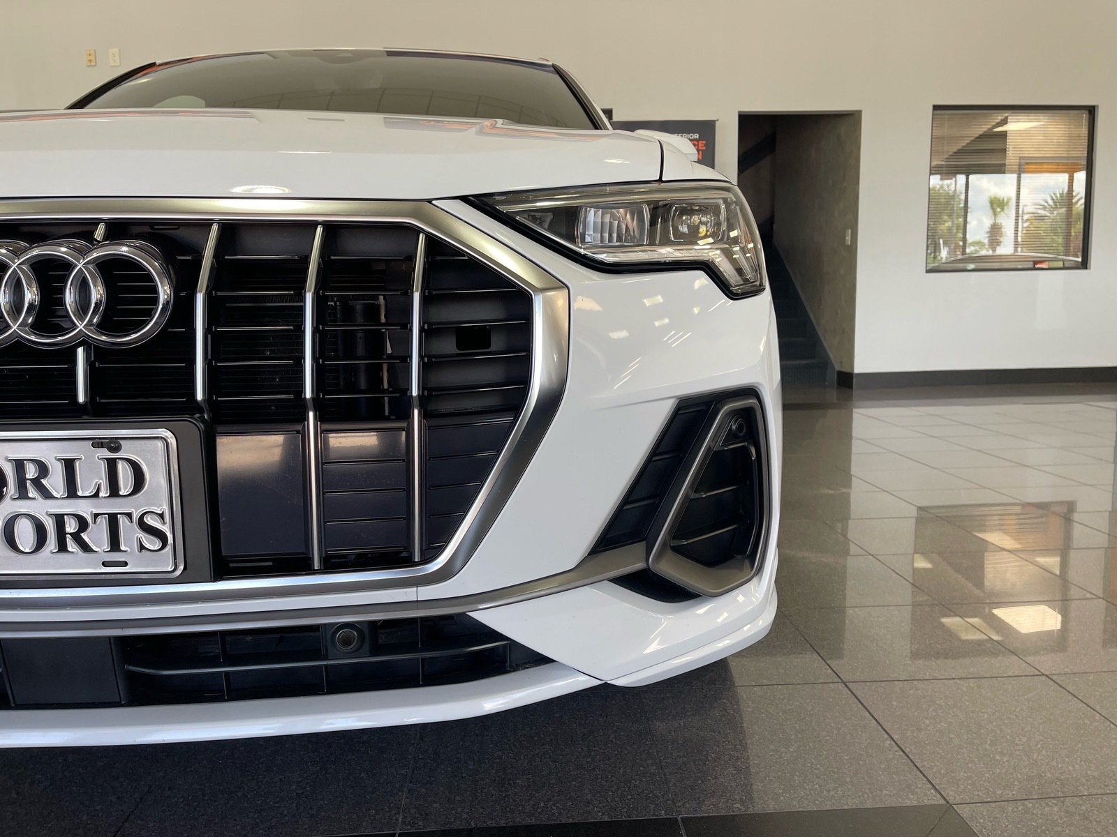 Used 2019 Audi Q3 2.0T Premium Plus w/ Premium Plus Package AWD/4WD image 10
