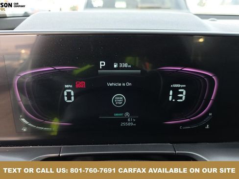 Used 2025 Kia Telluride S image 6