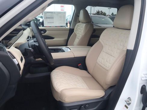 New 2026 Nissan Armada Platinum AWD/4WD image 19
