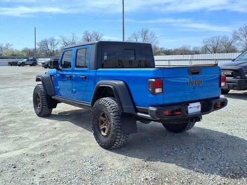 Used 2022 Jeep Gladiator Rubicon w/ Cold Weather Group image 19