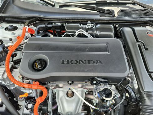 Certified 2025 Honda Civic Sport Touring image 22
