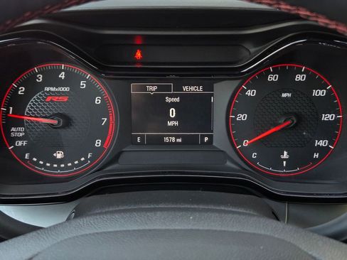 Used 2025 Chevrolet Trax RS w/ Driver Confidence Package image 22