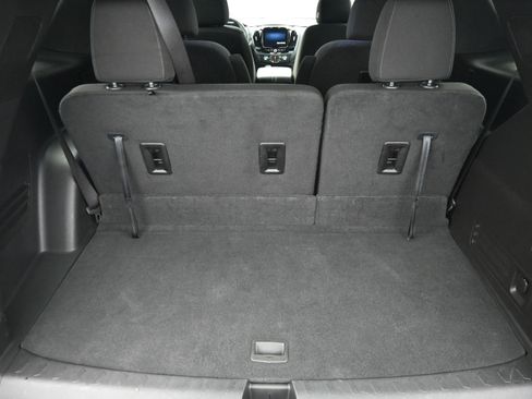 Certified 2023 Chevrolet Traverse LT AWD/4WD image 28