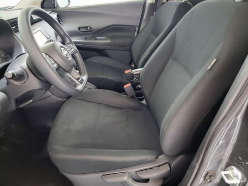 Used 2023 Nissan Kicks S FWD image 14