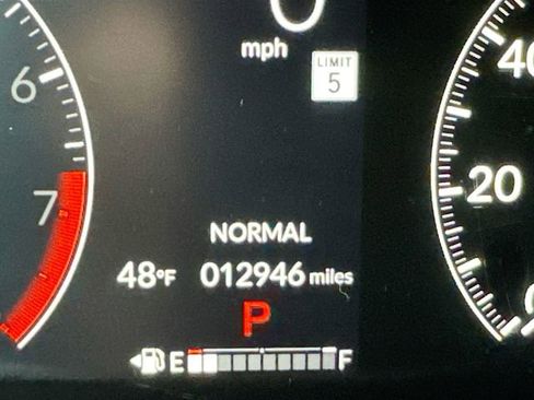 Used 2024 Honda HR-V Sport image 12