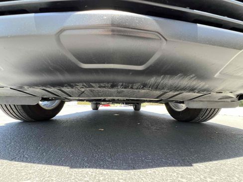 Used 2023 Chevrolet Equinox LS FWD image 59