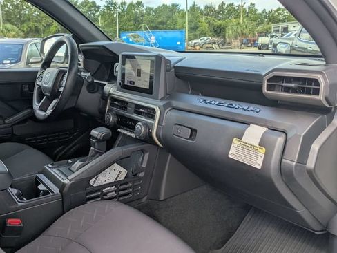 Used 2025 Toyota Tacoma SR RWD image 30