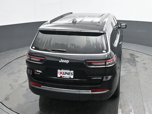 Used 2024 Jeep Grand Cherokee L Limited w/ Luxury Tech Group II image 36