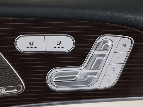 Used 2021 Mercedes-Benz GLS 450 4MATIC image 39