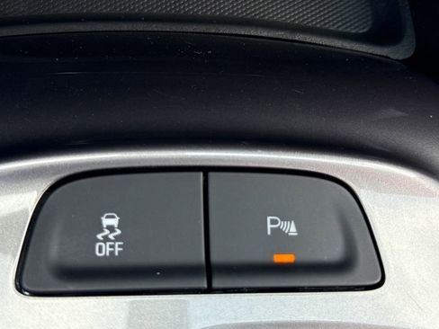 Used 2021 Chevrolet Malibu LS w/ Driver Confidence Package FWD image 29
