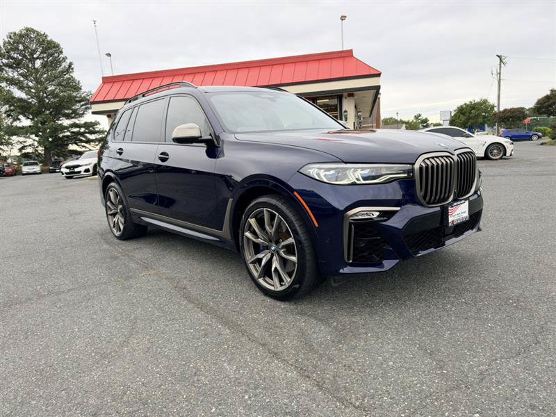 Used 2020 BMW X7 M50i AWD/4WD image 3