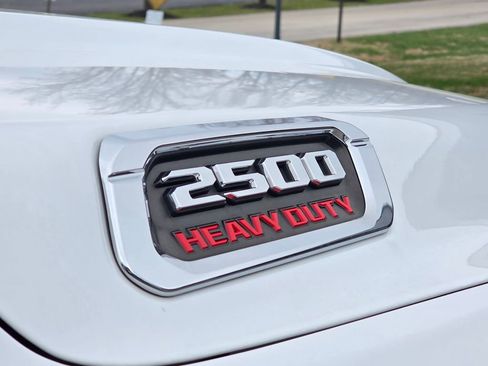 Used 2022 RAM 2500 Big Horn AWD/4WD image 7