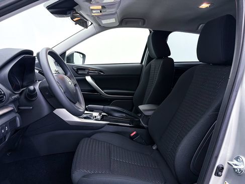 New 2026 Mitsubishi Eclipse Cross LE AWD/4WD image 11