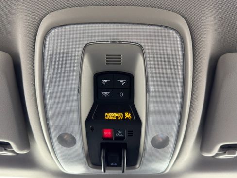 Used 2016 Volvo XC60 T5 Premier w/ Proximity Package image 29