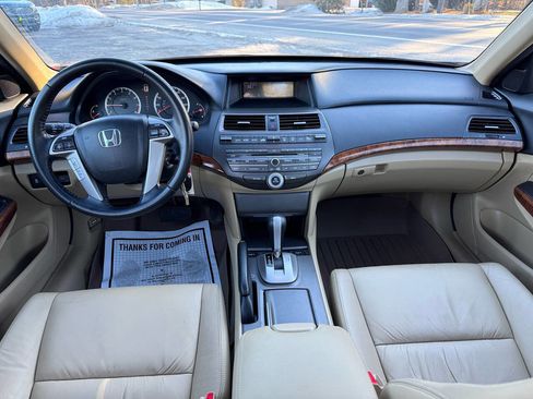 Used 2011 Honda Accord EX-L image 22