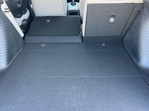 New 2026 Honda HR-V LX image 17