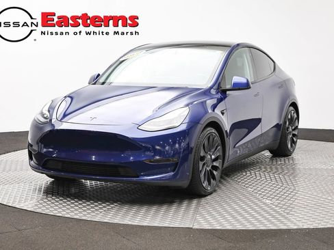 Used 2020 Tesla Model Y Long Range AWD/4WD image 1