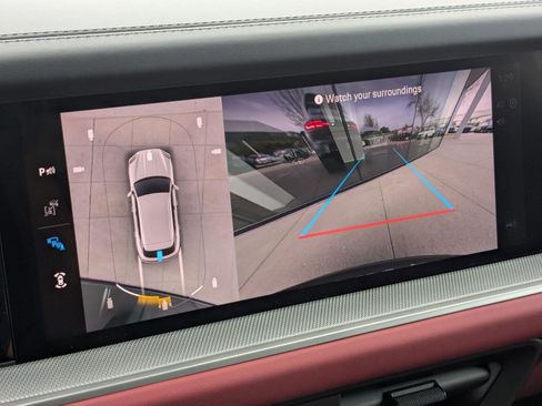 New 2026 Porsche Cayenne image 19