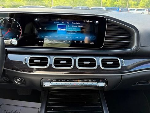 Used 2021 Mercedes-Benz GLS 450 4MATIC image 18
