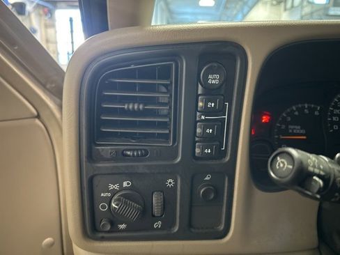 Used 2006 Chevrolet Silverado 1500 LT w/ Light Duty Power Package image 14