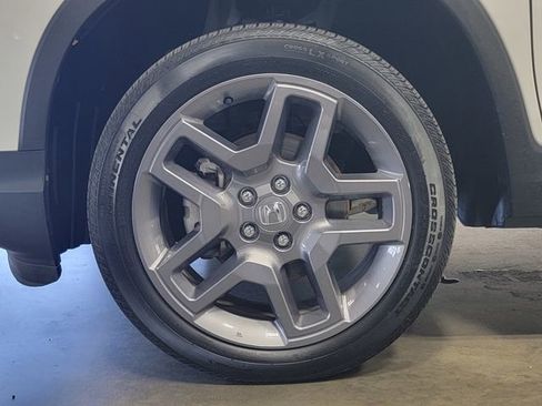 Certified 2023 Honda Passport EX-L image 9