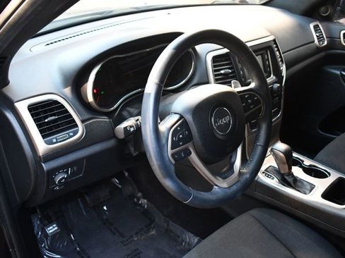 Used 2016 Jeep Grand Cherokee Laredo image 20