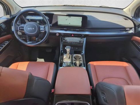 Used 2024 Kia Carnival SX Prestige FWD image 25