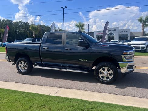 Certified 2026 RAM 2500 Big Horn AWD/4WD image 6