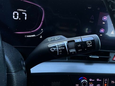 Used 2023 Kia Sportage EX image 39