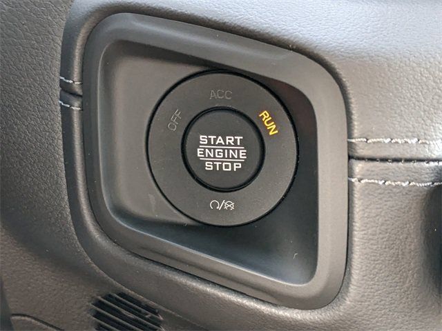 New 2025 Jeep Wrangler Unlimited Sahara AWD/4WD image 23