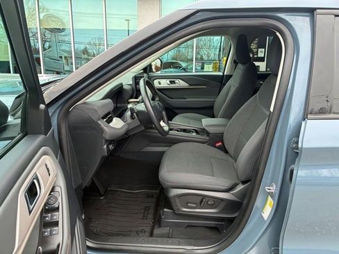 Certified 2025 Ford Explorer Active image 16