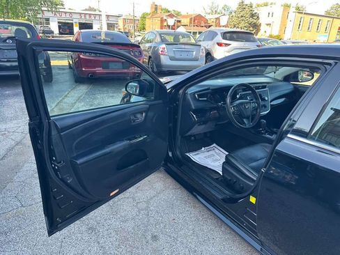 Used 2013 Toyota Avalon XLE FWD image 9