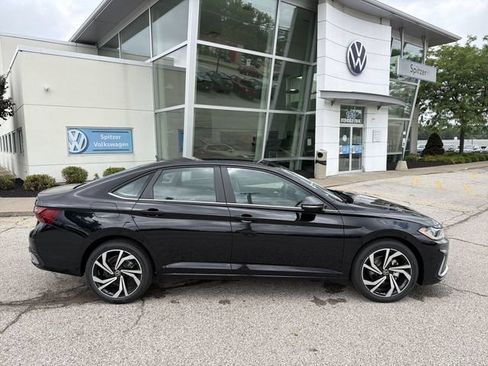 New 2026 Volkswagen Jetta SEL FWD image 10