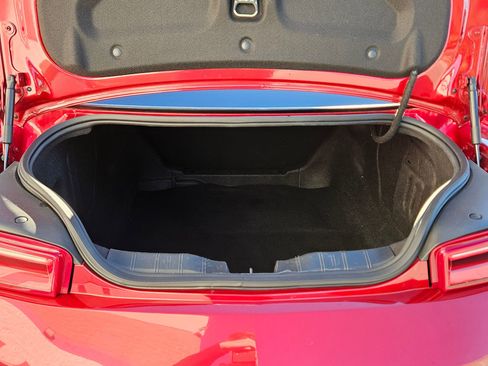 Used 2017 Chevrolet Camaro SS image 27