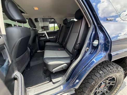 Used 2021 Toyota 4Runner SR5 Premium w/ Moonroof Package RWD image 26