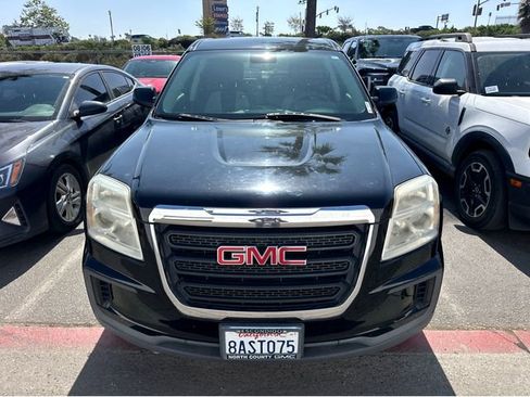 Used 2016 GMC Terrain SLE image 2