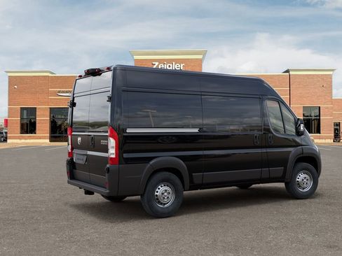 New 2025 RAM ProMaster 1500 w/ Premium Convenience Group image 4