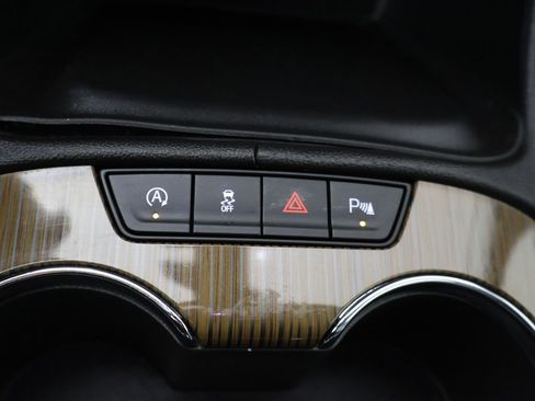 Used 2023 GMC Acadia SLE w/ Driver Convenience Package image 49