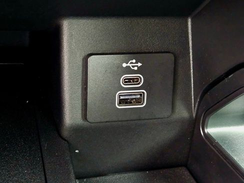 Used 2025 Ford Ranger XL RWD image 18