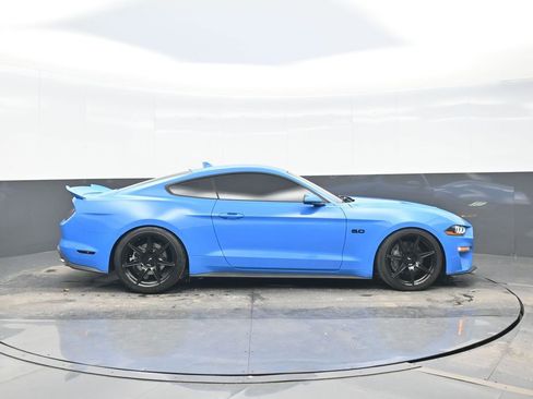 Used 2022 Ford Mustang GT Premium w/ Equipment Group 401A image 7
