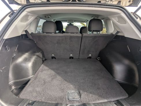 Used 2018 Jeep Compass Sport w/ Tech Group image 9