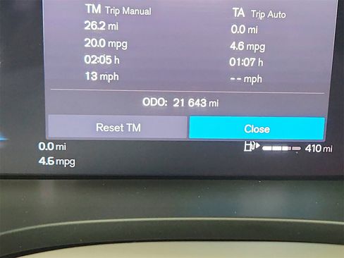 Used 2024 Volvo XC60 B5 Plus w/ Protection Package Premier image 23