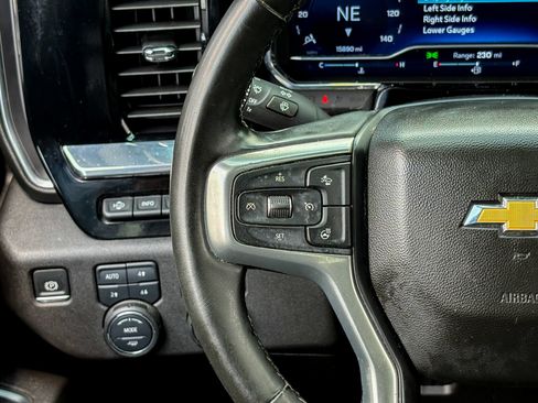 Used 2025 Chevrolet Silverado 3500 LTZ w/ LTZ Convenience Package AWD/4WD image 37