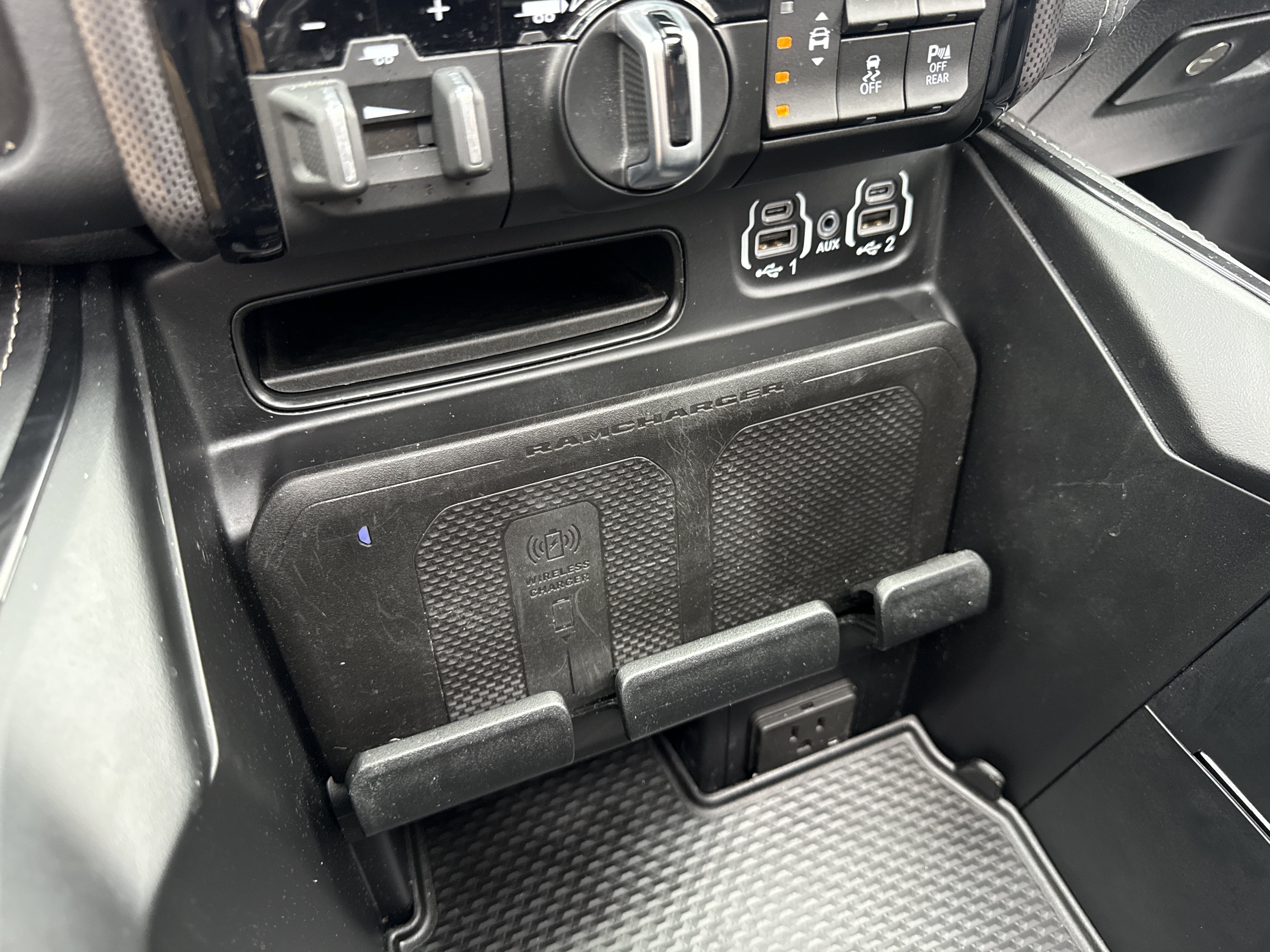 Used 2023 RAM 1500 Limited AWD/4WD image 26