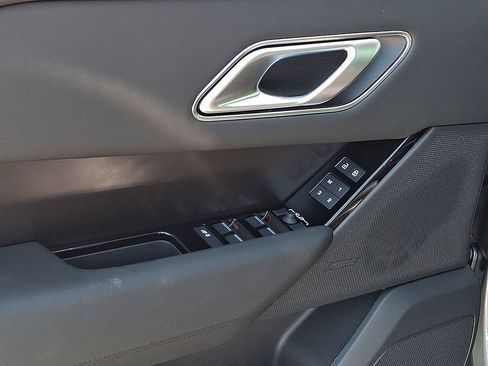 New 2026 Land Rover Range Rover Velar Dynamic SE AWD/4WD image 8