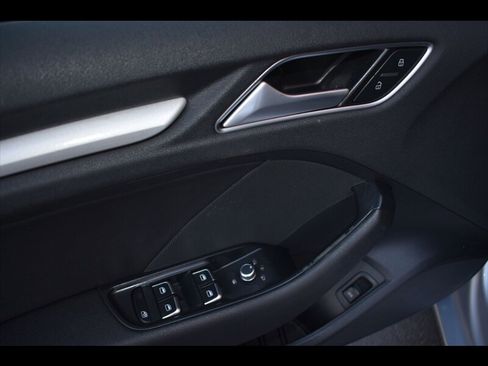 Used 2016 Audi A3 1.8T Premium image 20