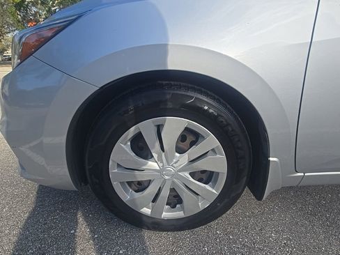 Used 2021 Nissan Versa S image 9