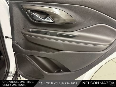 Used 2022 GMC Terrain SLT FWD image 39