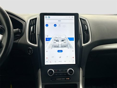 Used 2023 Ford Edge SEL w/ Convenience Package image 16