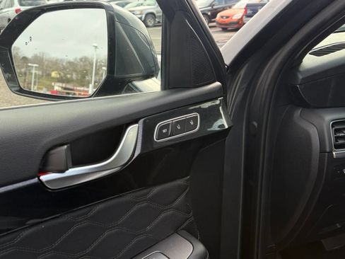 Used 2020 Hyundai Palisade Limited image 15